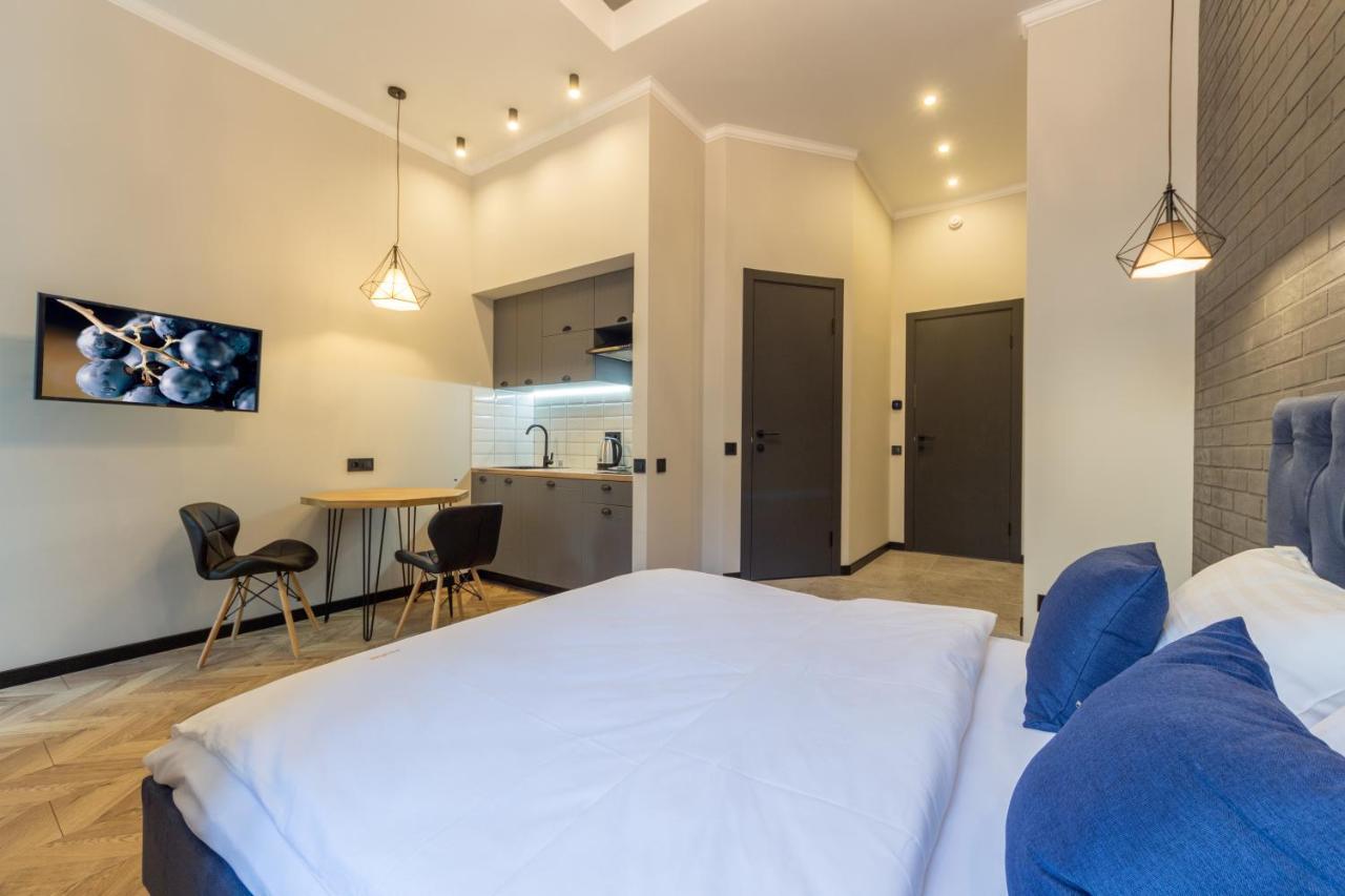 Dayflat Apartments Maidan Area Kyiv Exterior foto