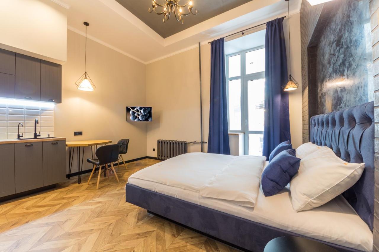 Dayflat Apartments Maidan Area Kyiv Exterior foto