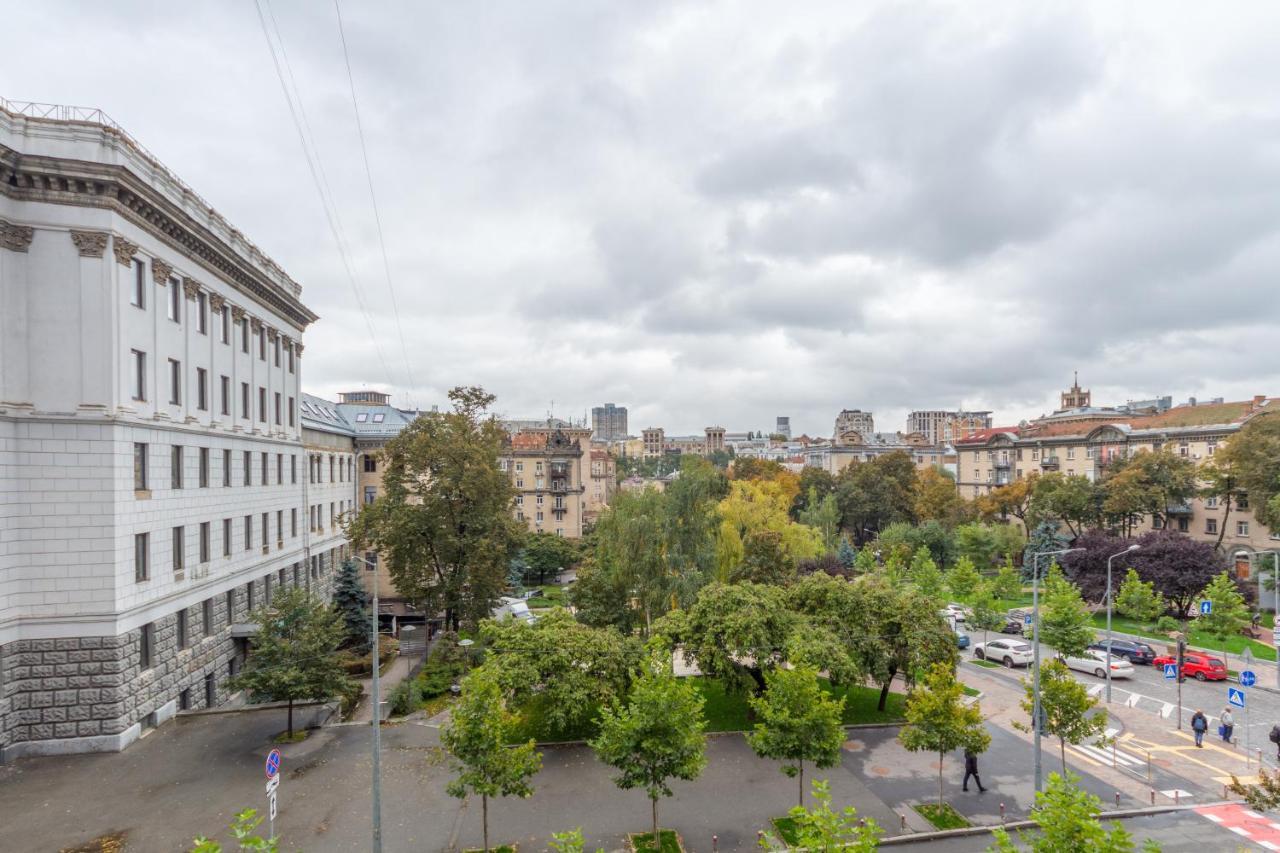 Dayflat Apartments Maidan Area Kyiv Exterior foto